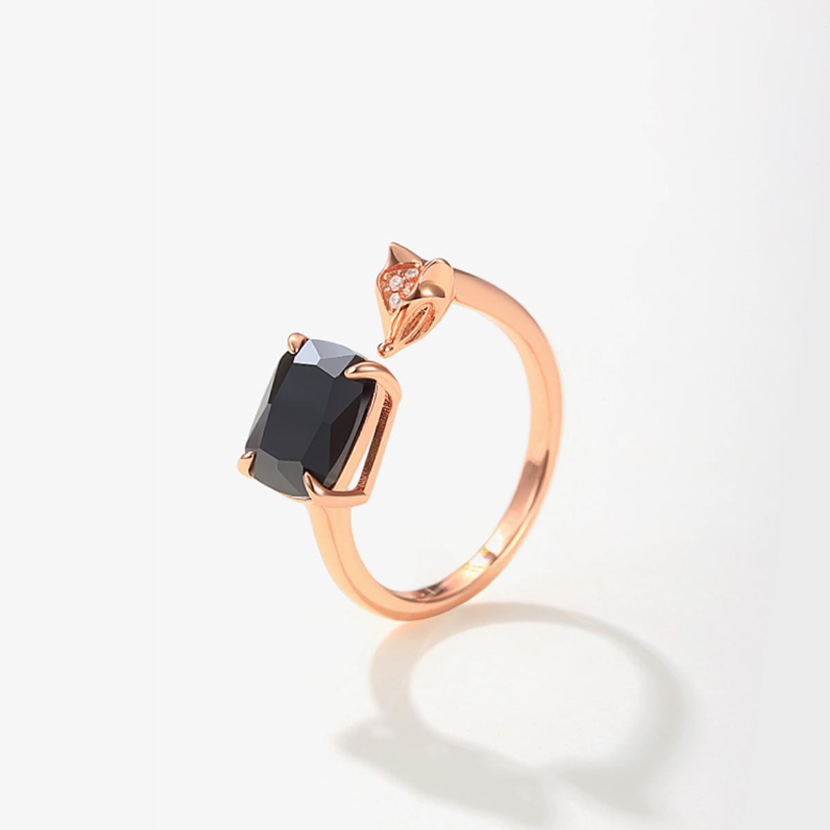 Glamour Muse Ring